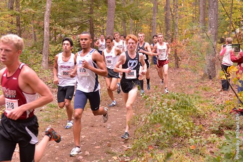 Photo Courtesy | Southernctowls.comThe Owls cross country team in action during the season.