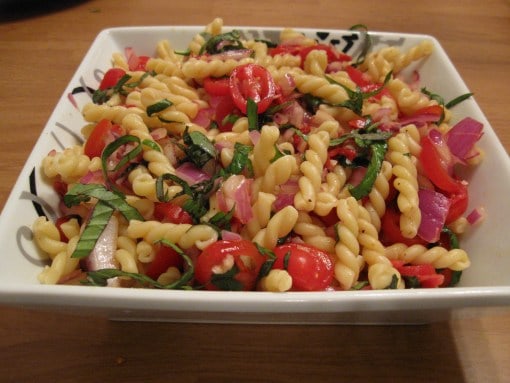 Photo courtesy | hayleysuzanne.wordpress.com A colorful spring pasta salad. 