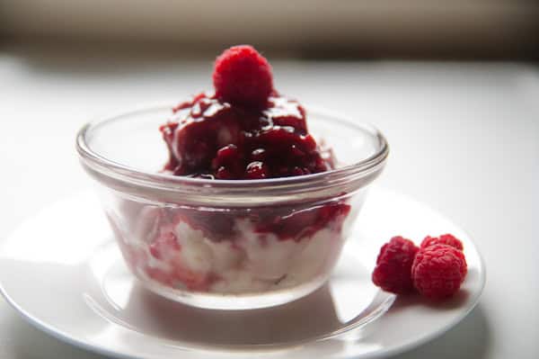 3_chocolate-raspberry-greek-yogurt