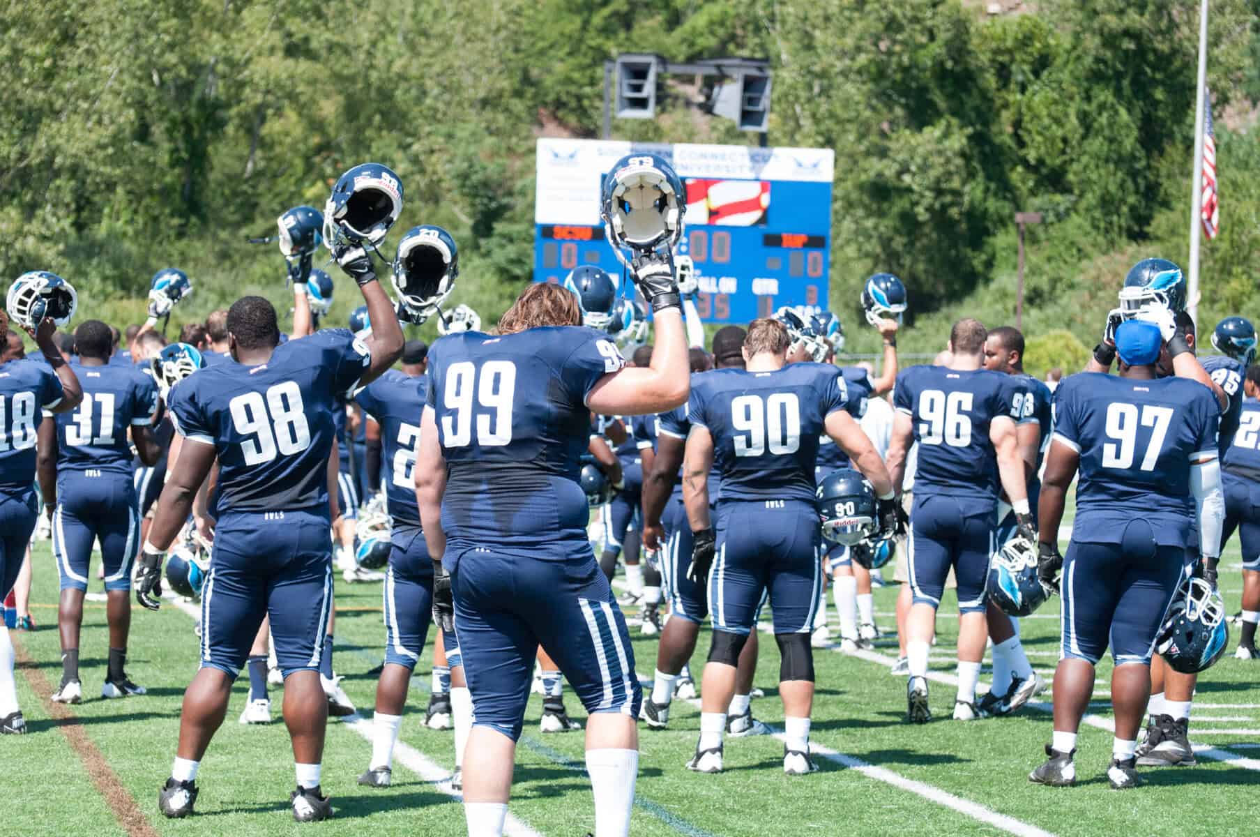 The Owls football team paying tribute to their retiring head coach