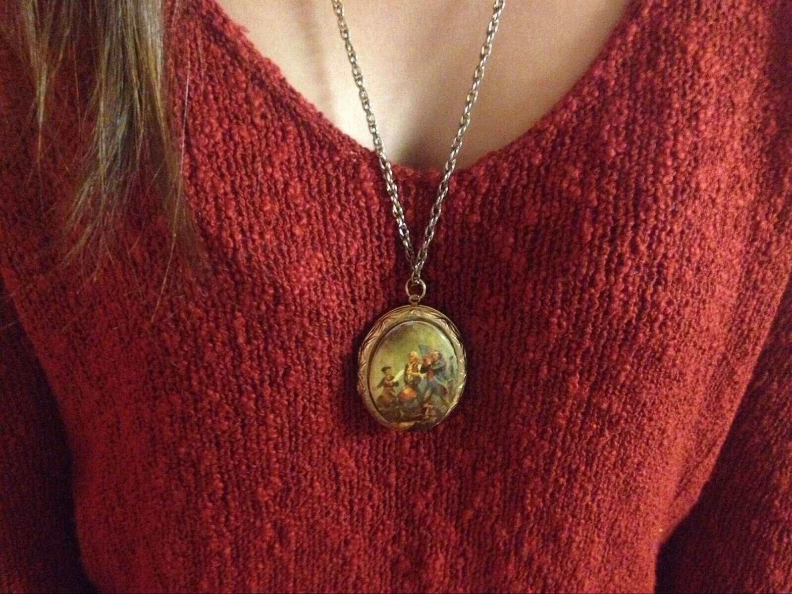 necklace
