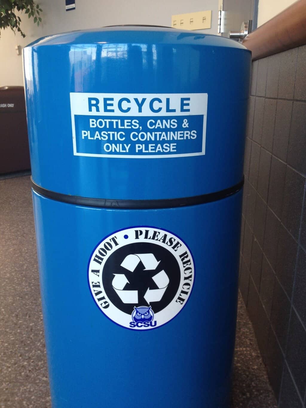 recycle can